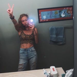 Meet your Posher, Alivia